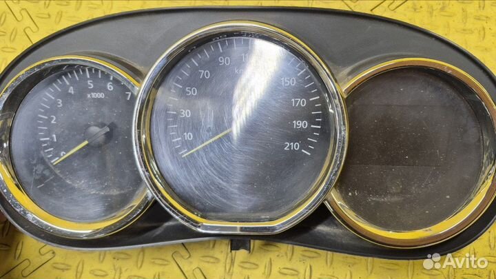 Панель приборов Renault Sandero 2 K4M 2015