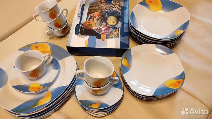Столовый сервиз (чайный)