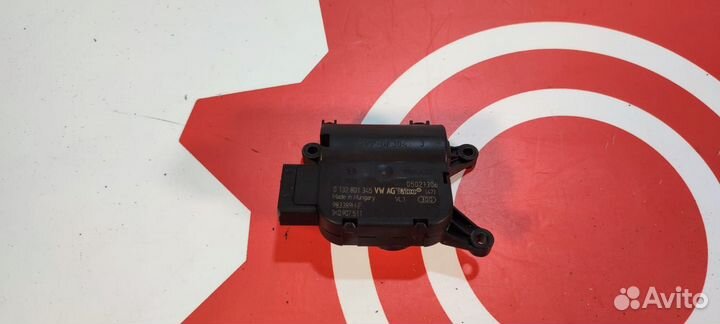 Мотор заслонки отопителя Audi VW Skoda