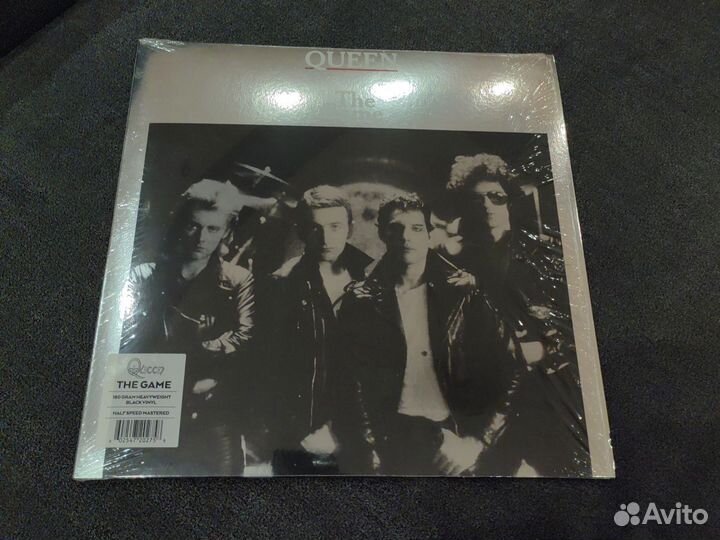Винил queen The game