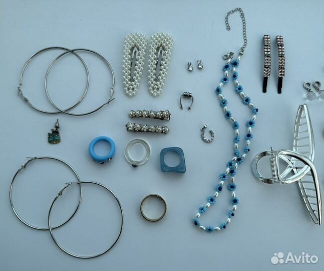 Барахолка женских украшений