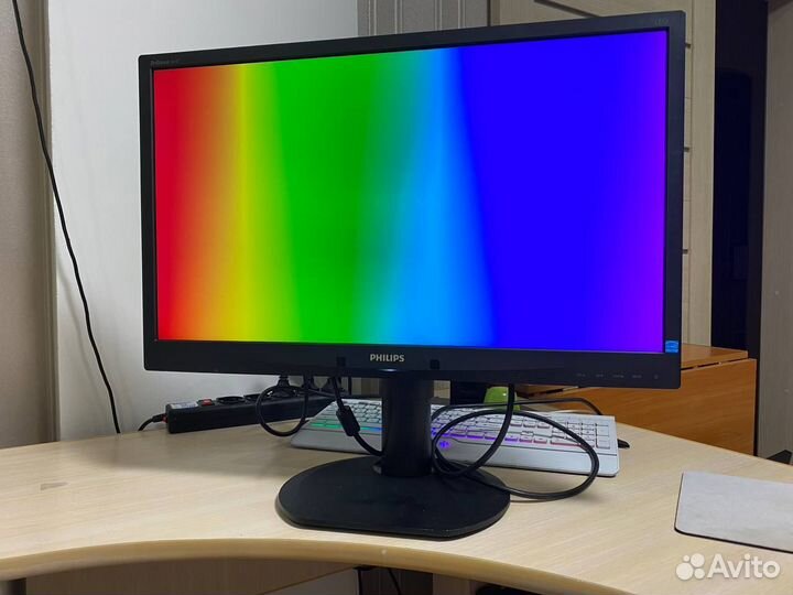 Монитор Philips 24 дюйма