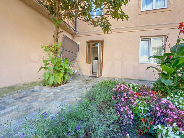 1-к. апартаменты, 35 м², 1/2 эт.