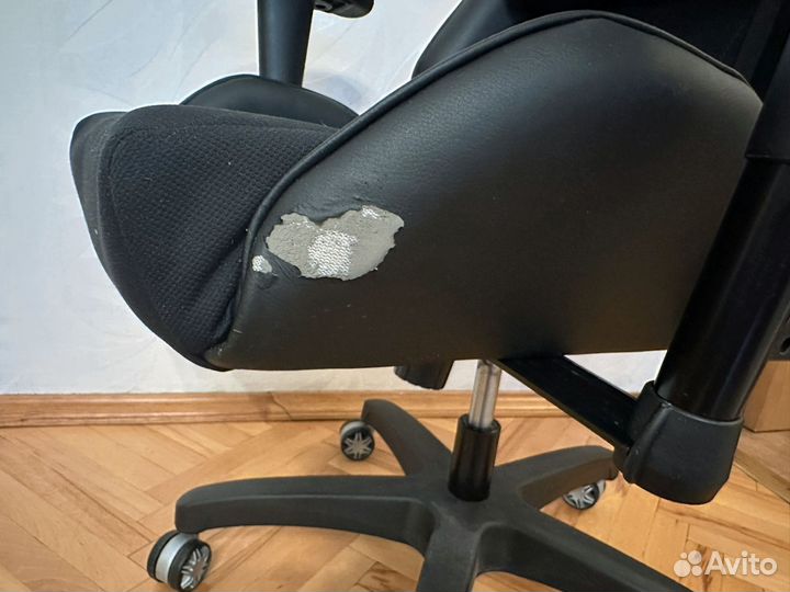 Компьютерное кресло Viking 4 aero бу