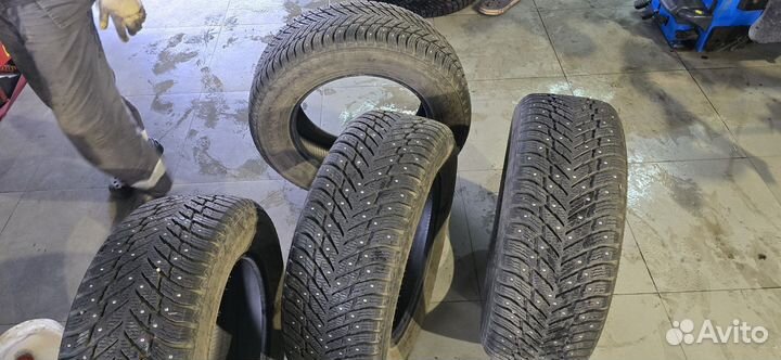 Nokian Tyres Hakkapeliitta 10p SUV 265/60 R18