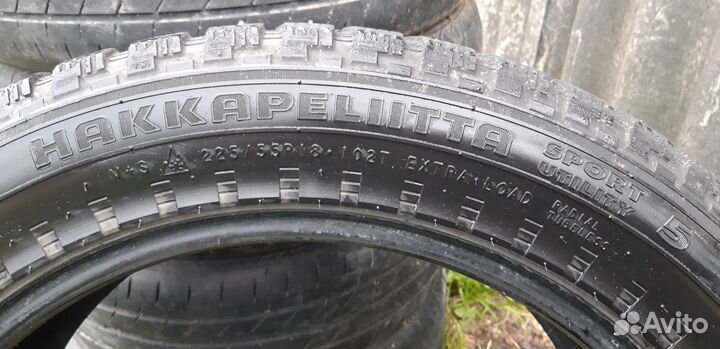 Nokian Tyres Hakkapeliitta 5 225/55 R18 102T