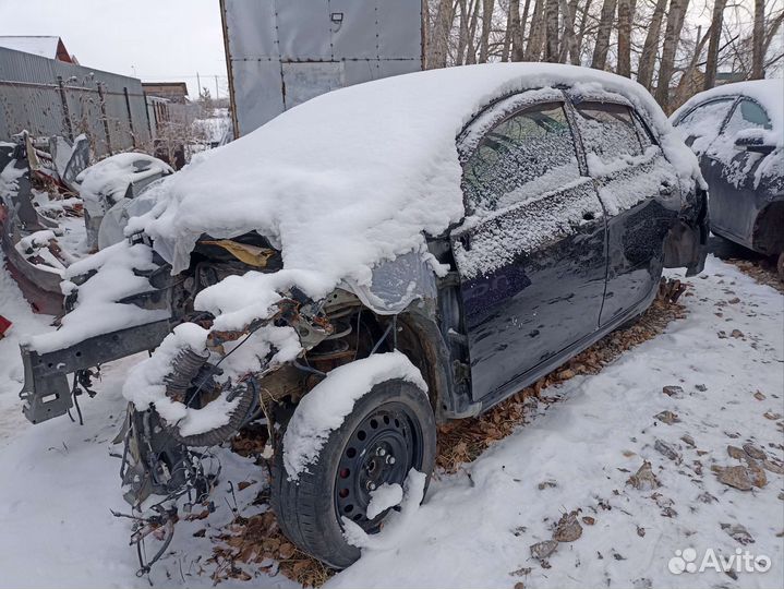 Разбор Toyota Corolla Auris 1.6