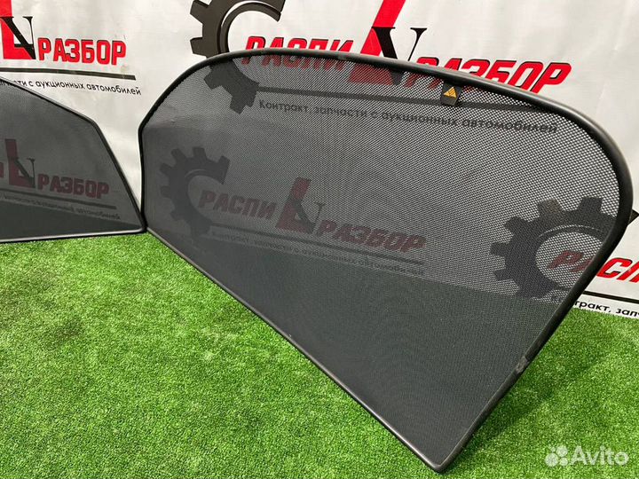 Шторка окна Volkswagen Amarok 2011 2H cdba