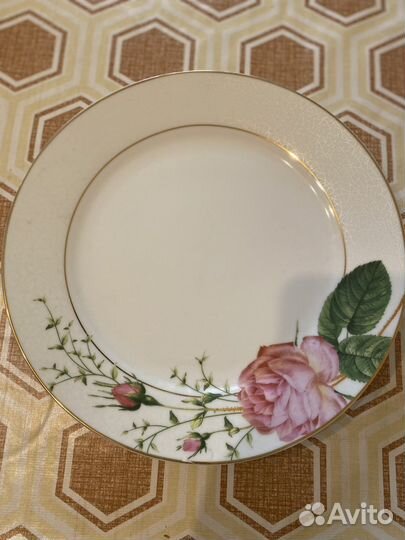 Блюдо большое фарфор СССР