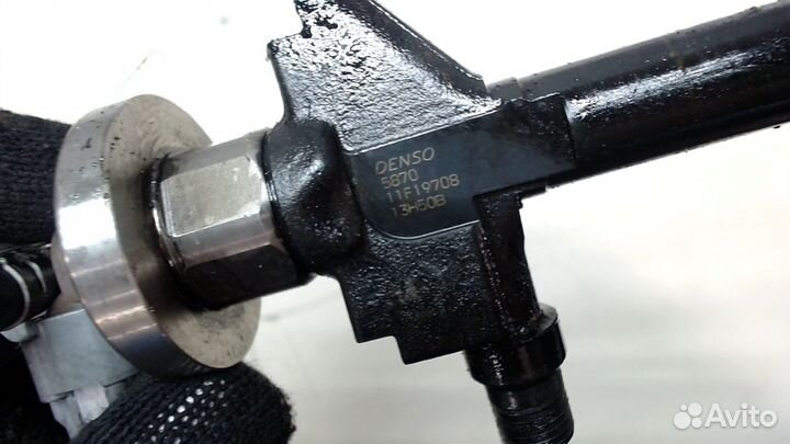 Форсунка топливная Mazda MPV, 2003