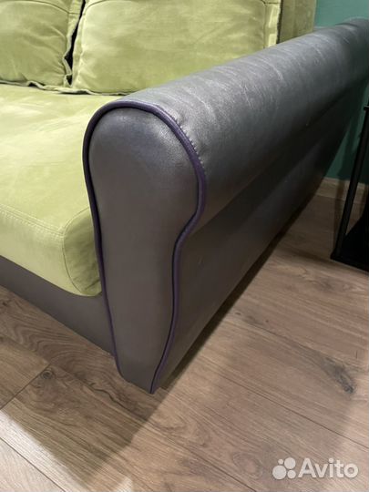 Диван прямой раскладной бу