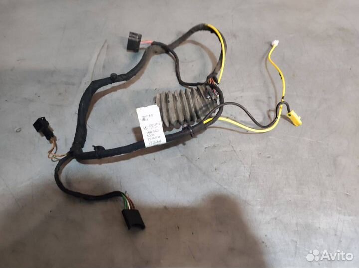 Проводка двери передней левой Mercedes-Benz W168