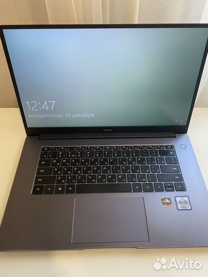 Huawei MateBook D15 ryzen 7