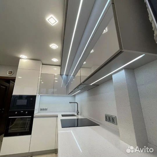 Встраиваемый кухонный гарнитур на заказ