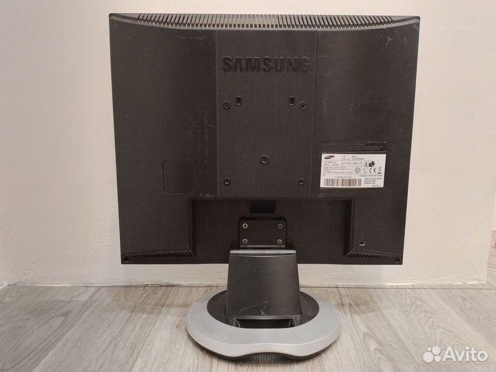 Монитор Samsung syncmaster 920n