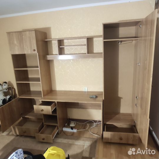 Стенка в детскую, бу