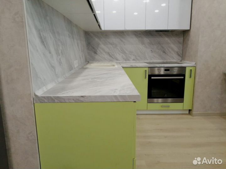 Кухонный гарнитур новый на заказ