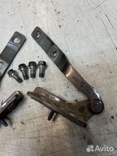 Петля двери багажника Haval H6