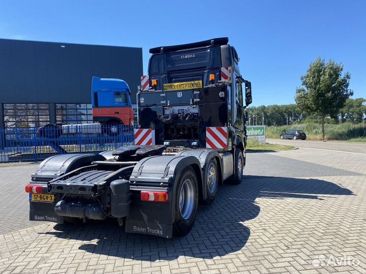 Pазбираем грузовик Mercedes-Benz Actros mpiv с 201