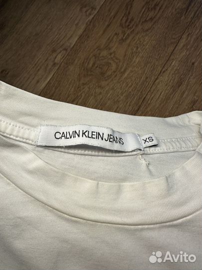 Футболка Calvin klein