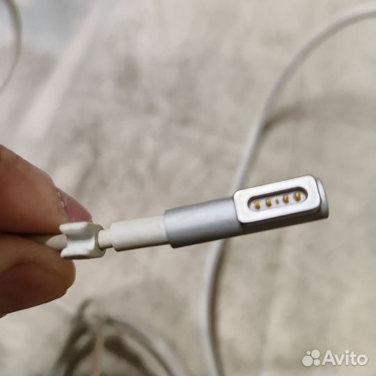 Блок зарядки для macbook