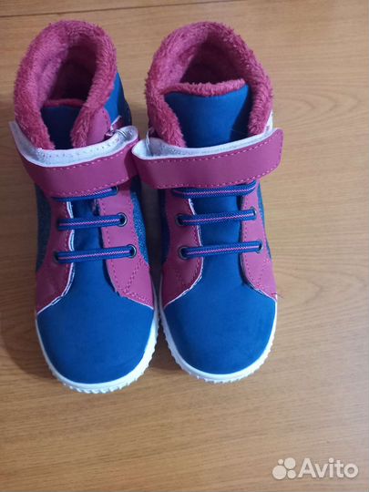 Ботинки на девочку 29 размер