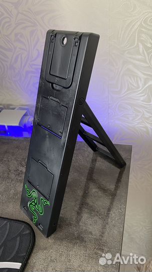 Подставка под геймпады и наушники