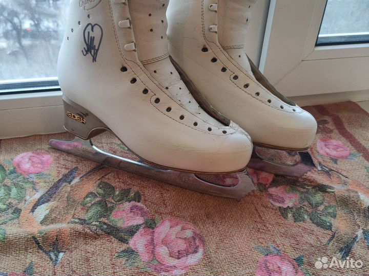 Коньки для фигурного катания профессиональные