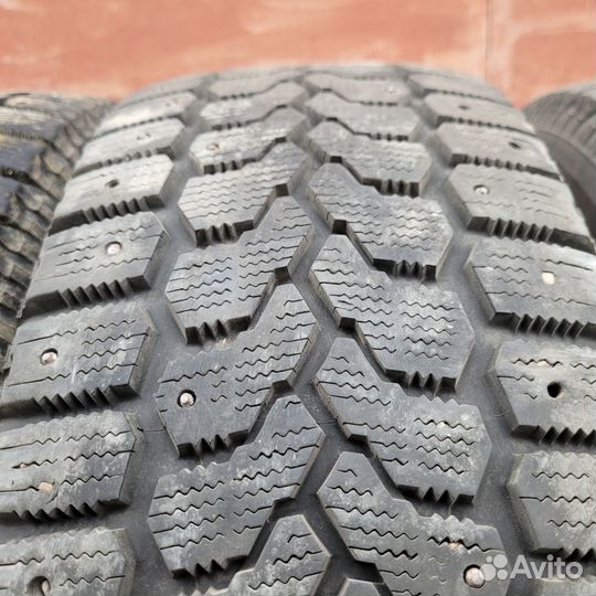 Yokohama F700Z 215/60 R17