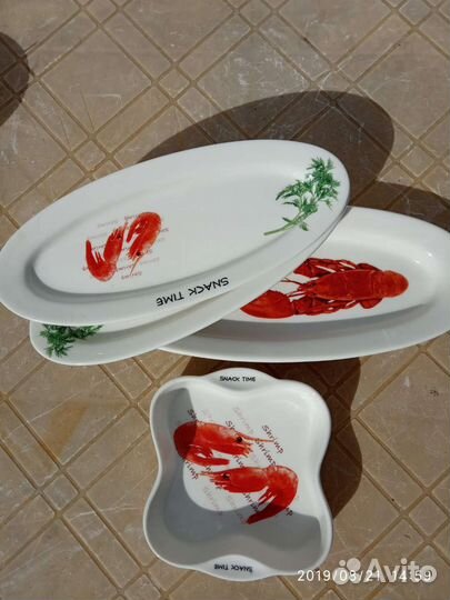 Набор закусочных тарелок. Новые. Фарфор