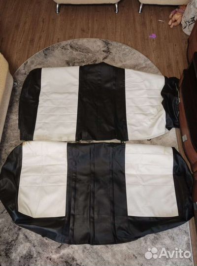 Автомобильные чехлы из экокожи