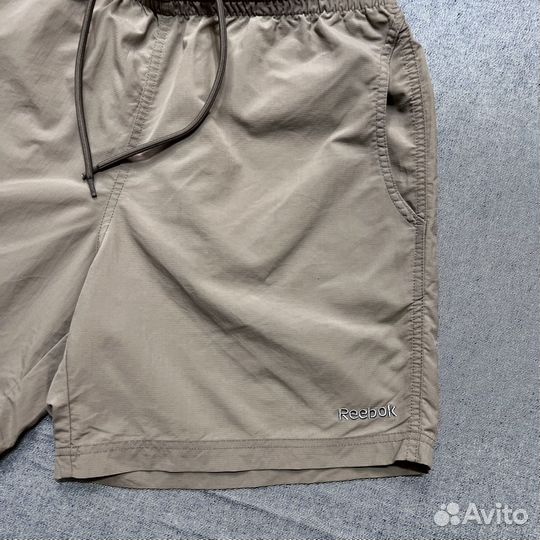 Шорты Reebok Размер М оригинал