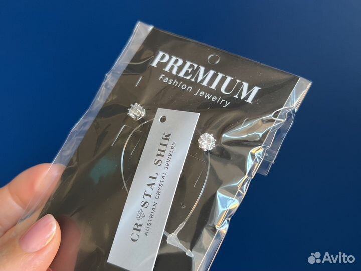 Серьги гвоздики