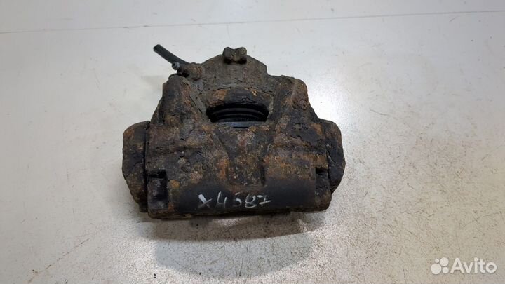 Суппорт Dacia Duster, 2013