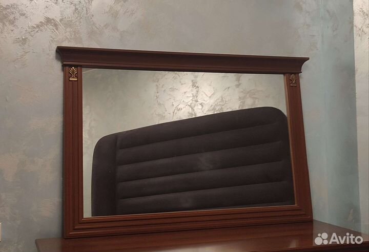 Зеркало в раме