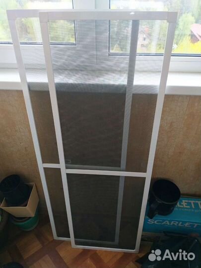 Продаются три москитные сетки