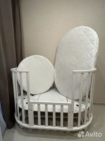 Детская кровать трансформер с маятником