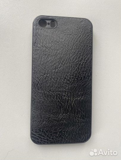 Чехол на iPhone 5 5s se