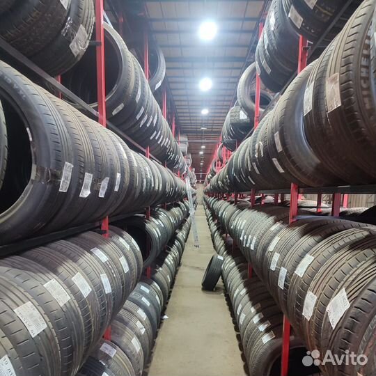 Bridgestone Ice Cruiser 7000 215/50 R17 91T