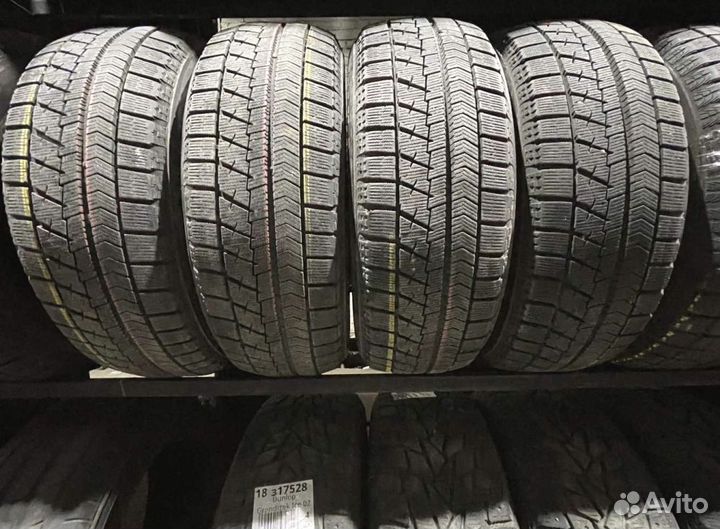 Bridgestone Blizzak VRX2 205/60 R16 89P