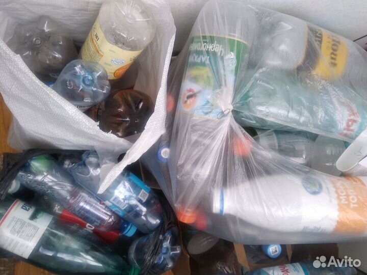 Бутылки пластиковые разные