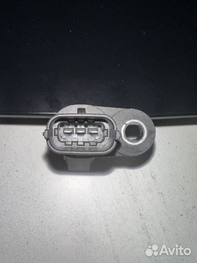 Датчик положения коленвала Mercedes Benz w212 m274