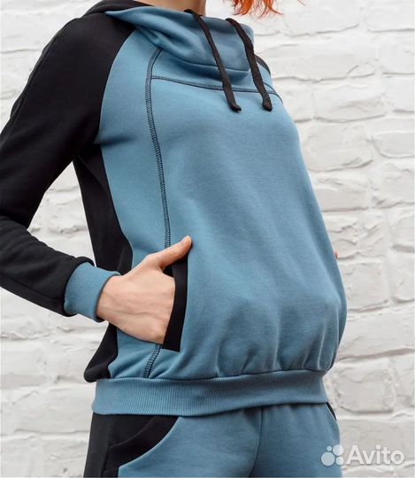 Спортивный костюм женский