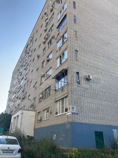 4-к. квартира, 83 м², 3/9 эт.