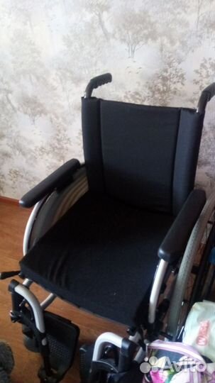 Инвалидная коляска