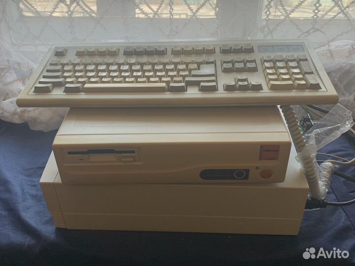 Ретро 386 компьютер Unipaq