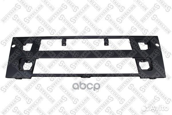 87-21527-SX передняя панель без решеток Volvo