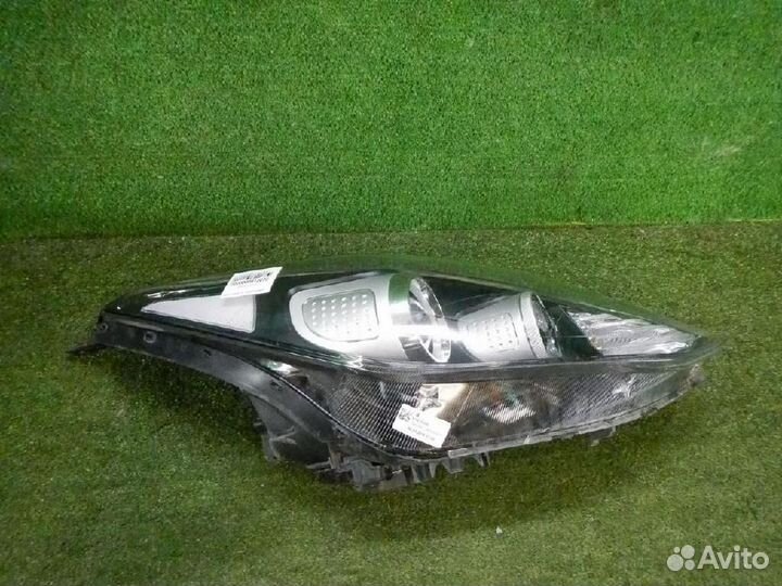 Фара правая Kia Sportage