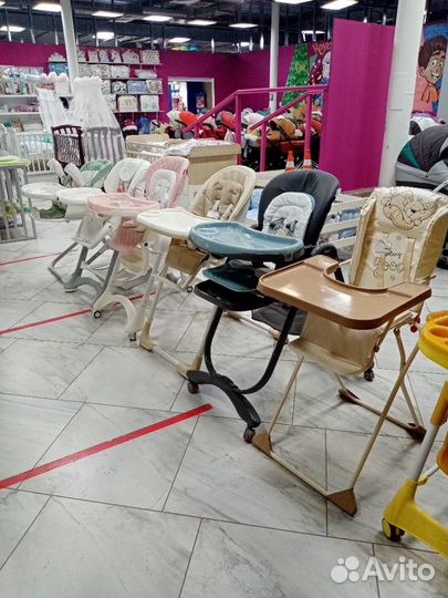 Стульчики для кормления в наличии