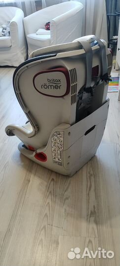 Автокресло 9-18кг britax romer king II